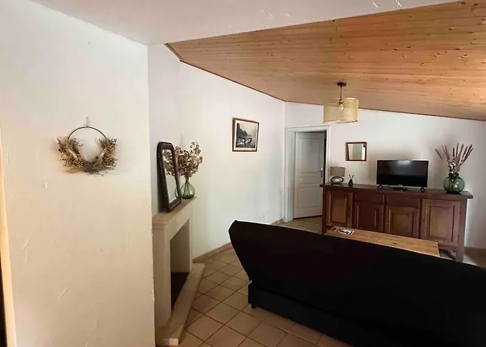 Maison Calme Et Agreable Proche De La *